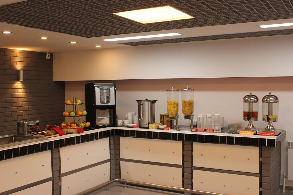 Chisto Hotel Гомел Екстериор снимка
